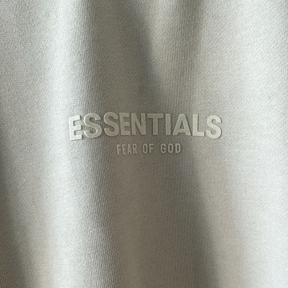 Essentials Sweater - Picture 7 of 9